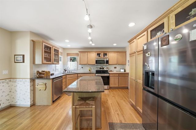 8352 Alta Vista Drive, Pinckney, MI 48169