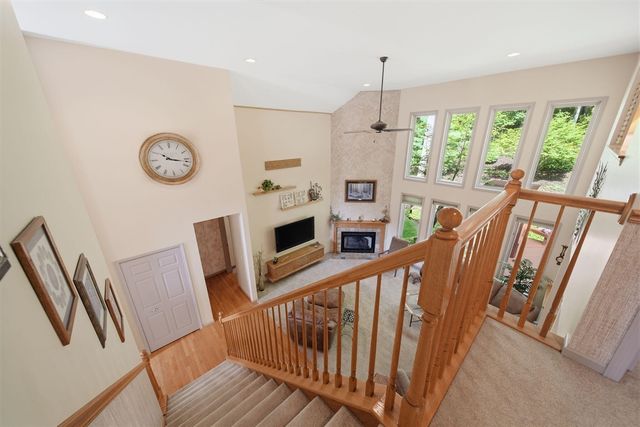 8352 Alta Vista Drive, Pinckney, MI 48169