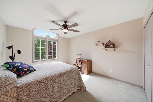 8352 Alta Vista Drive, Pinckney, MI 48169