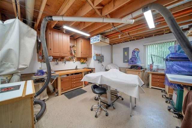 8352 Alta Vista Drive, Pinckney, MI 48169