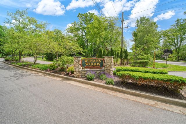 8352 Alta Vista Drive, Pinckney, MI 48169