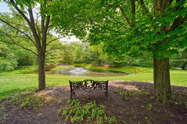 8352 Alta Vista Drive, Pinckney, MI 48169