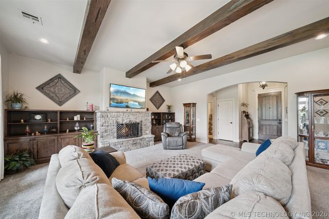 7030 N 196th Place, Owasso, OK 74055