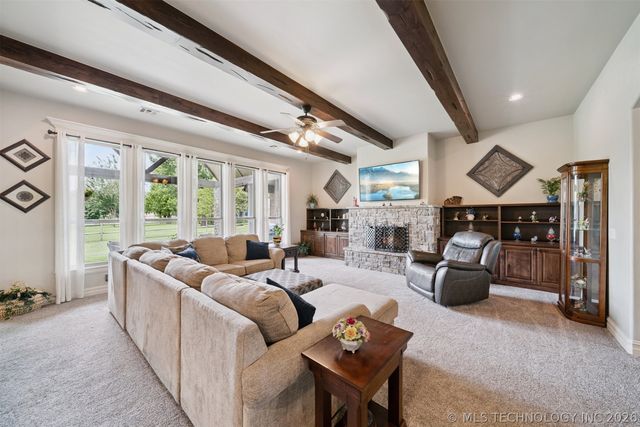 7030 N 196th Place, Owasso, OK 74055