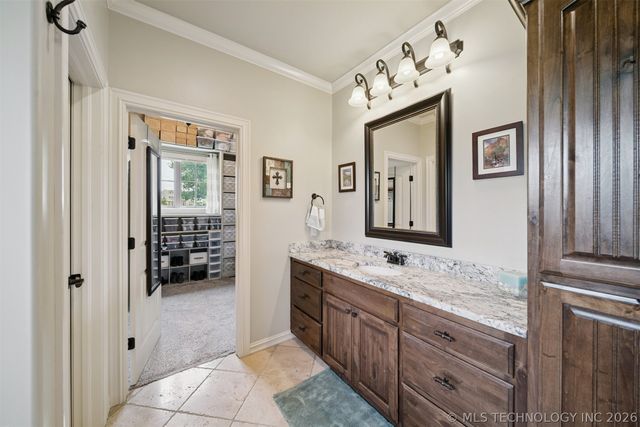 7030 N 196th Place, Owasso, OK 74055