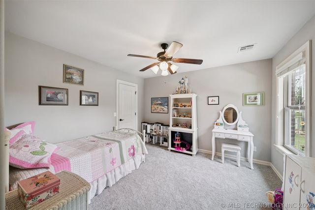 7030 N 196th Place, Owasso, OK 74055