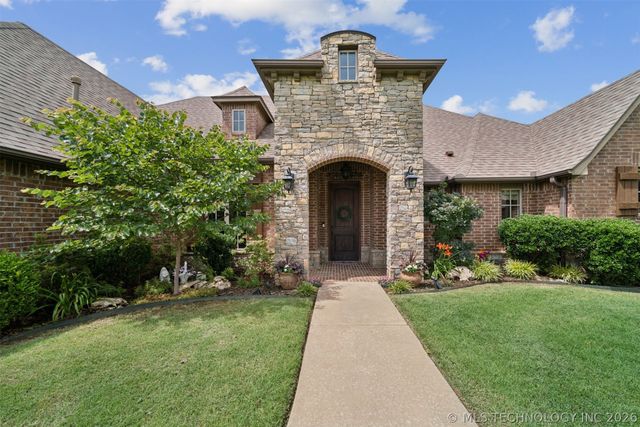7030 N 196th Place, Owasso, OK 74055