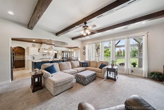 7030 N 196th Place, Owasso, OK 74055
