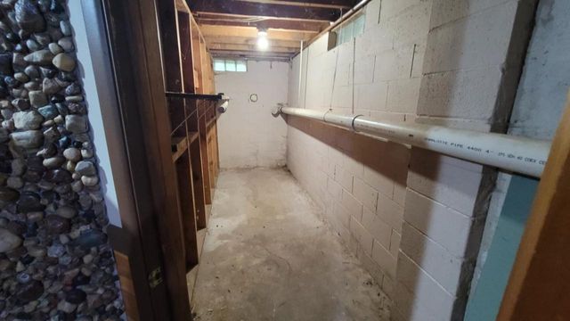 W7996 NORTH STREET, Pembine, WI 54156