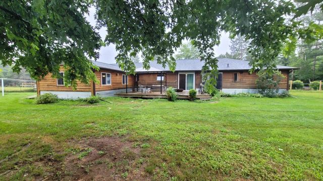W7996 NORTH STREET, Pembine, WI 54156