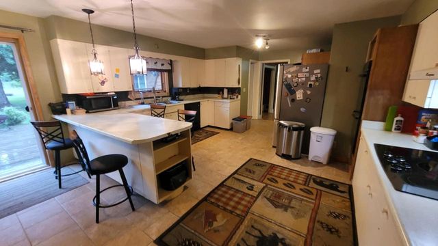 W7996 NORTH STREET, Pembine, WI 54156