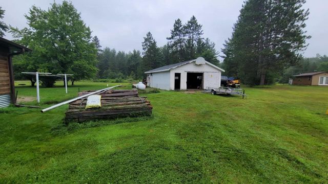 W7996 NORTH STREET, Pembine, WI 54156