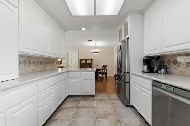 4361 Dresser Rd, Yuba City, CA 95993