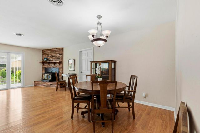 4361 Dresser Rd, Yuba City, CA 95993