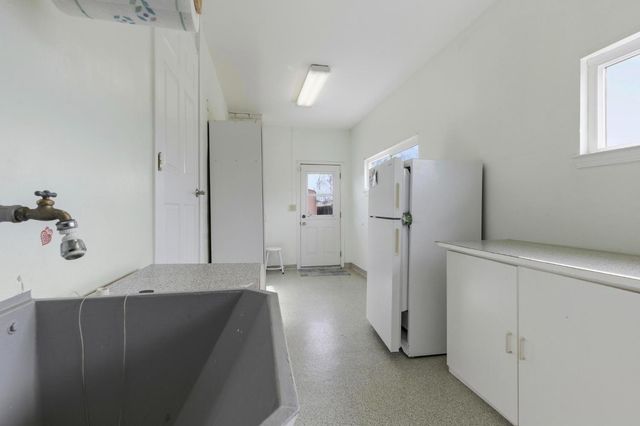 4361 Dresser Rd, Yuba City, CA 95993