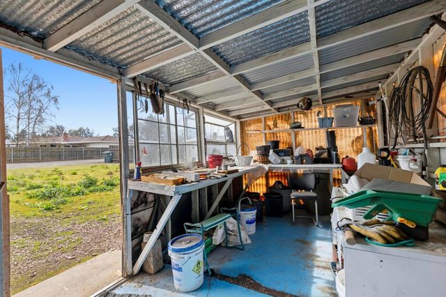 4361 Dresser Rd, Yuba City, CA 95993