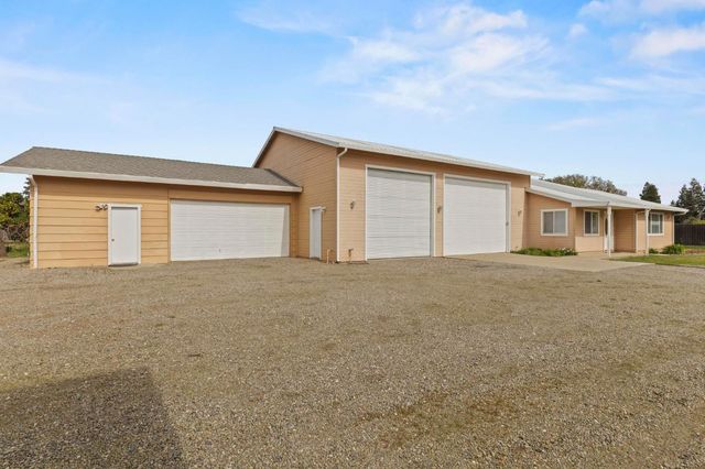 4361 Dresser Rd, Yuba City, CA 95993