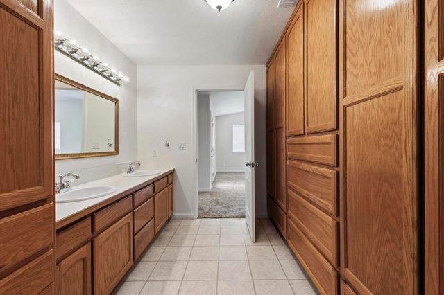 4361 Dresser Rd, Yuba City, CA 95993