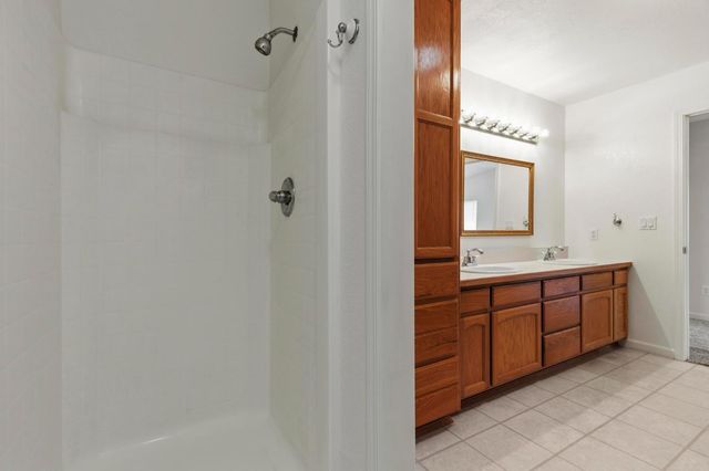 4361 Dresser Rd, Yuba City, CA 95993