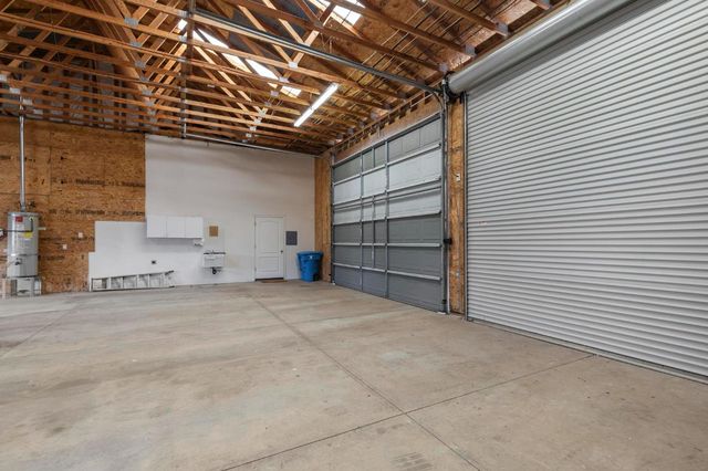 4361 Dresser Rd, Yuba City, CA 95993