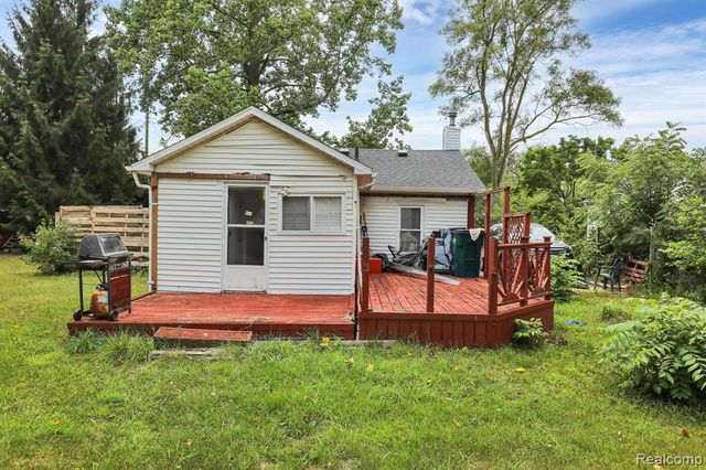 719 Robert Street, Lansing, MI 48910