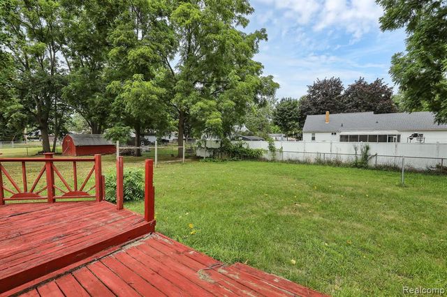 719 Robert Street, Lansing, MI 48910