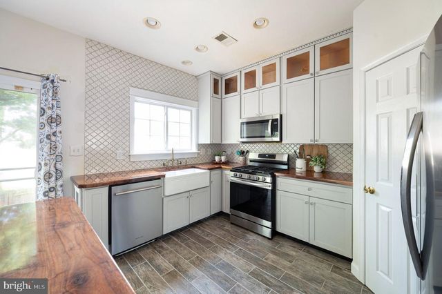 1818 SUNFLOWER DR, Culpeper, VA 22701