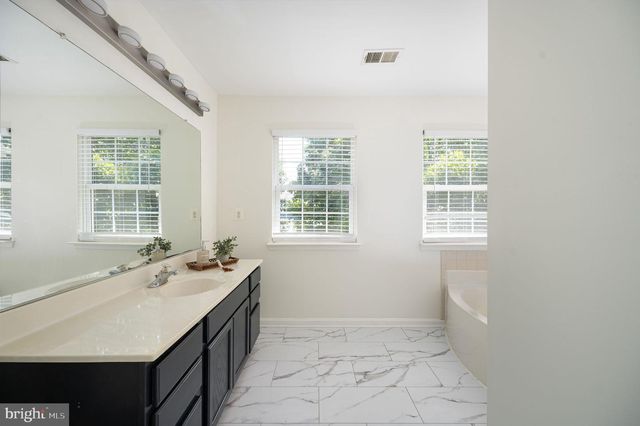 1818 SUNFLOWER DR, Culpeper, VA 22701