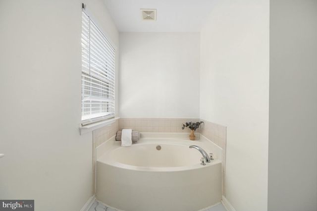 1818 SUNFLOWER DR, Culpeper, VA 22701