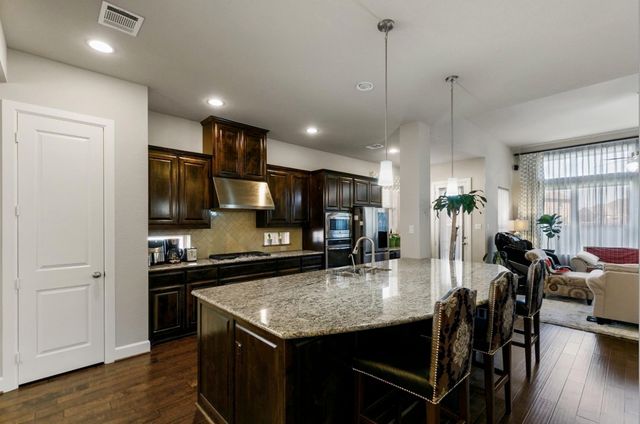 7940 Southfork Bend, Irving, TX 75063