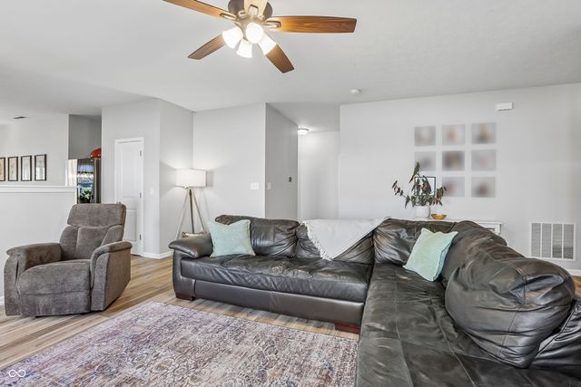11186 Van Buren Place, Fishers, IN 46038
