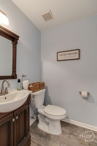 104 Longwood Drive, Savannah, GA 31405