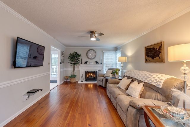 104 Longwood Drive, Savannah, GA 31405