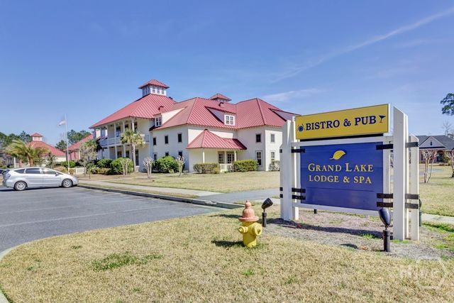 104 Longwood Drive, Savannah, GA 31405