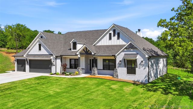 2722 Highlands Place, Sapulpa, OK 74066