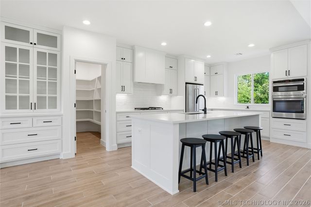2722 Highlands Place, Sapulpa, OK 74066