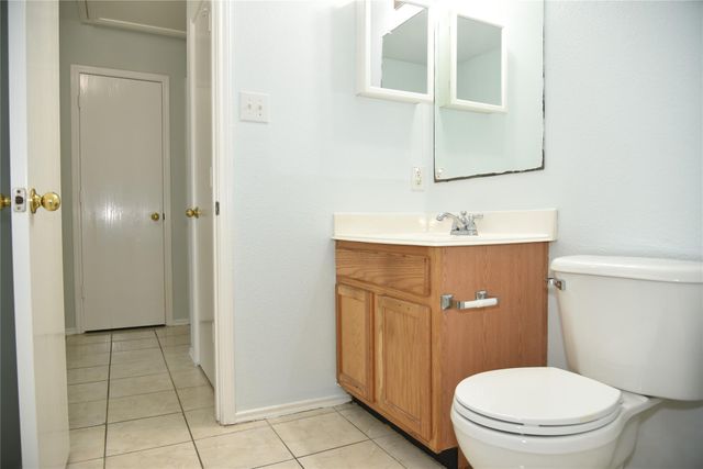 10406 Sutter Glen Lane, Houston, TX 77075