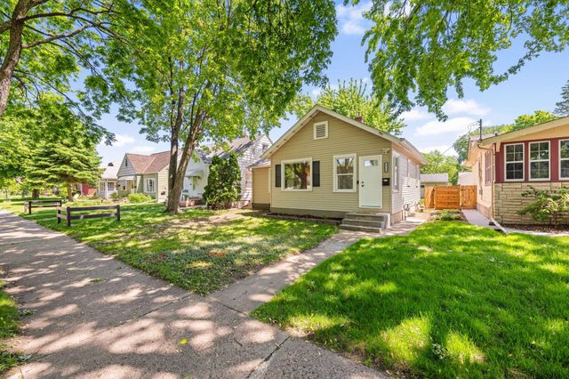 3712 Orchard Avenue N, Robbinsdale, MN 55422
