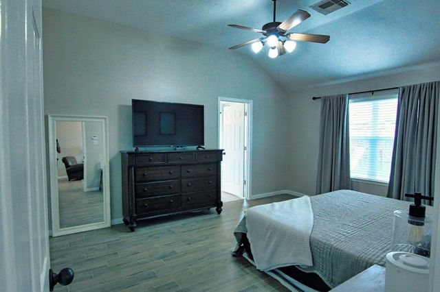 8302 Sierra Dawn Drive, Tomball, TX 77375