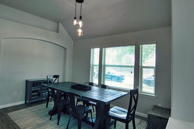 8302 Sierra Dawn Drive, Tomball, TX 77375