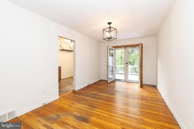 1420 POWELL RD, Brookhaven, PA 19015