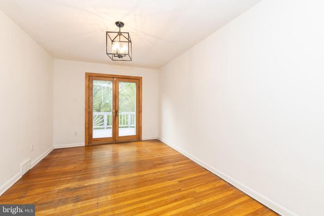 1420 POWELL RD, Brookhaven, PA 19015
