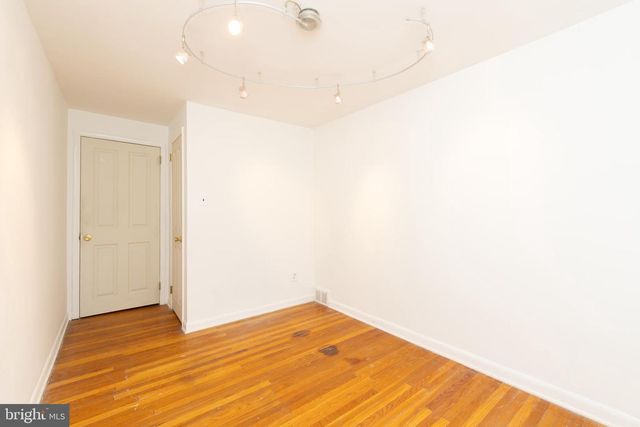 1420 POWELL RD, Brookhaven, PA 19015