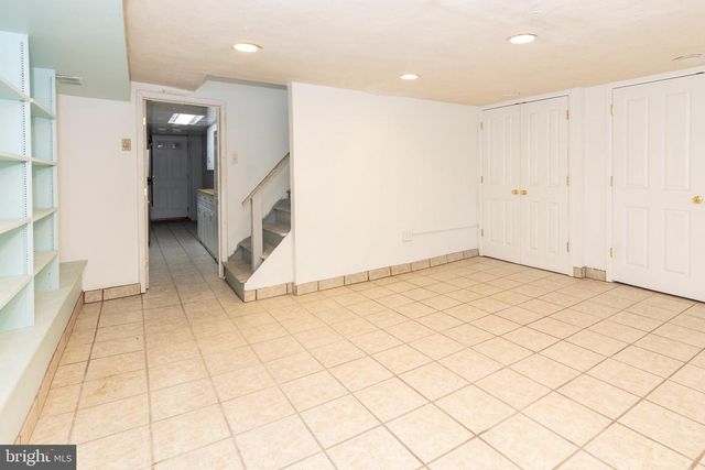 1420 POWELL RD, Brookhaven, PA 19015