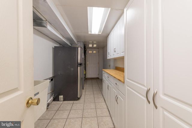 1420 POWELL RD, Brookhaven, PA 19015