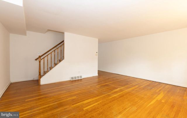 1420 POWELL RD, Brookhaven, PA 19015