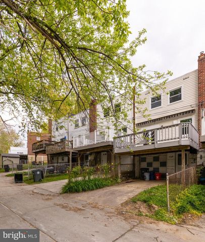 1420 POWELL RD, Brookhaven, PA 19015