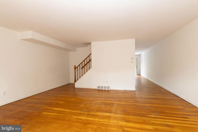 1420 POWELL RD, Brookhaven, PA 19015