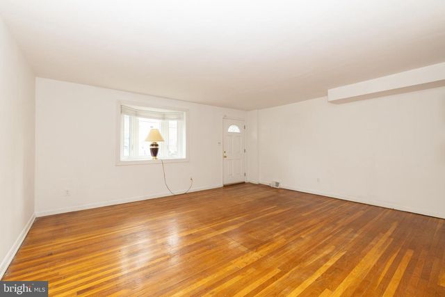 1420 POWELL RD, Brookhaven, PA 19015