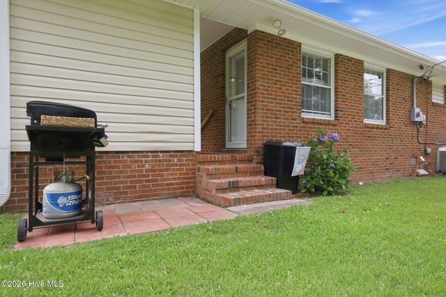 105 Beech Lane, Washington, NC 27889
